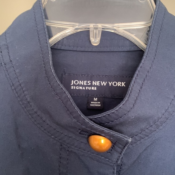 Jones NewYork Signature Navy Blue Military Style Light Weight Jacket Size M - Picture 2 of 4